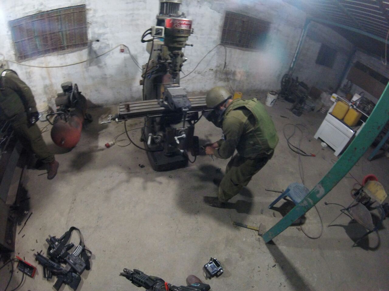 החדר ששימש לייצור כלי נשק בהר חברון (דוברות המשטרה)