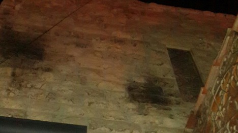 בית שנפגע מבקבוקי תבערה בשכונת ארמון הנציב בשבוע שעבר