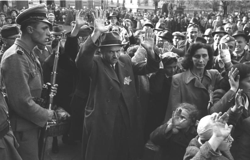 מעצר יהודי בודפשט (הארכיון הפדרלי)