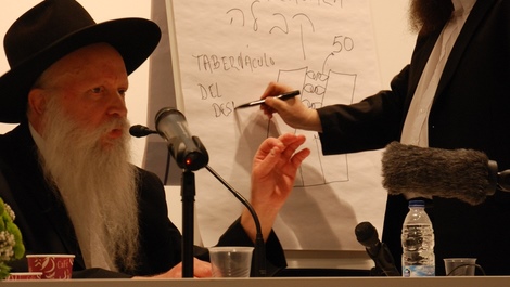 הרב גינזבורג בהרצאה בברצלונה