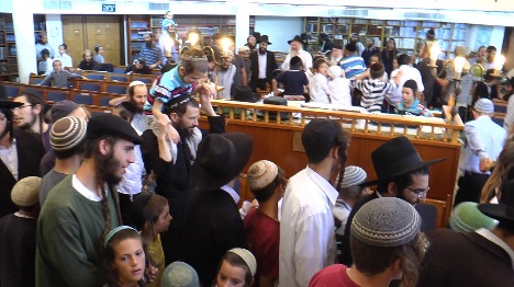 הריקודים במהלך האירוע, אתמול (יהודה פרל)