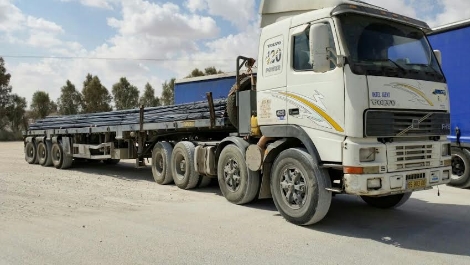 משאית עם חומרי בנייה בדרך לשיקום עזה (מתפ"ש)