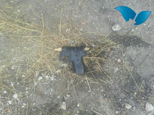 האקדח המאולתר שנתפס הבוקר סמוך לבית אל (ענבל גרוס-תצפית)