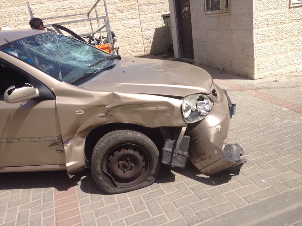 הרכב שהותקף בידי ערביי הכפר (פייסבוק)