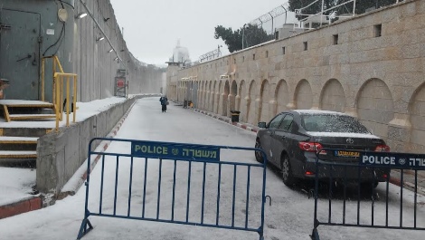 שלג במתחם קבר רחל היום (דוברות מוסדות קבר רחל)