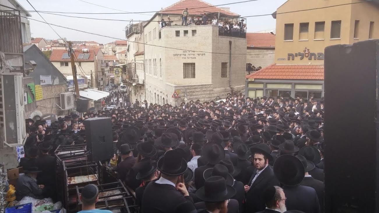 אלפים בלוויה (אהרל'ה טייטלבוים, חדשות 24)