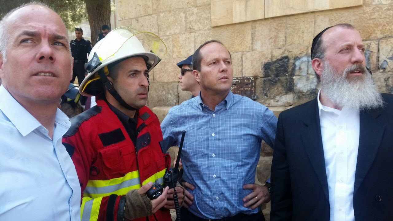 ברקת בזירת האירוע (אריק אבולוף כבאות ירושלים)