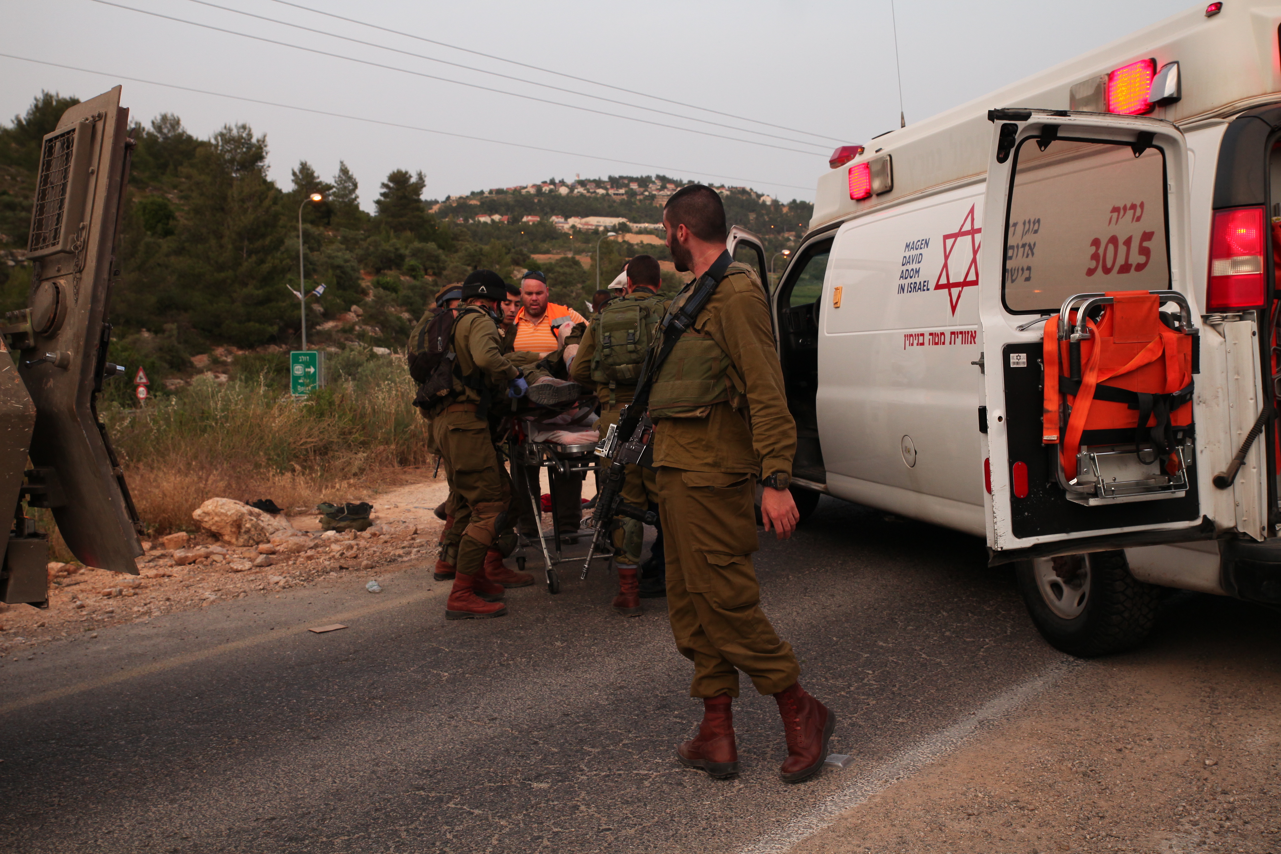 זירת הפיגוע הערב (מיכאל אביאור TPS)